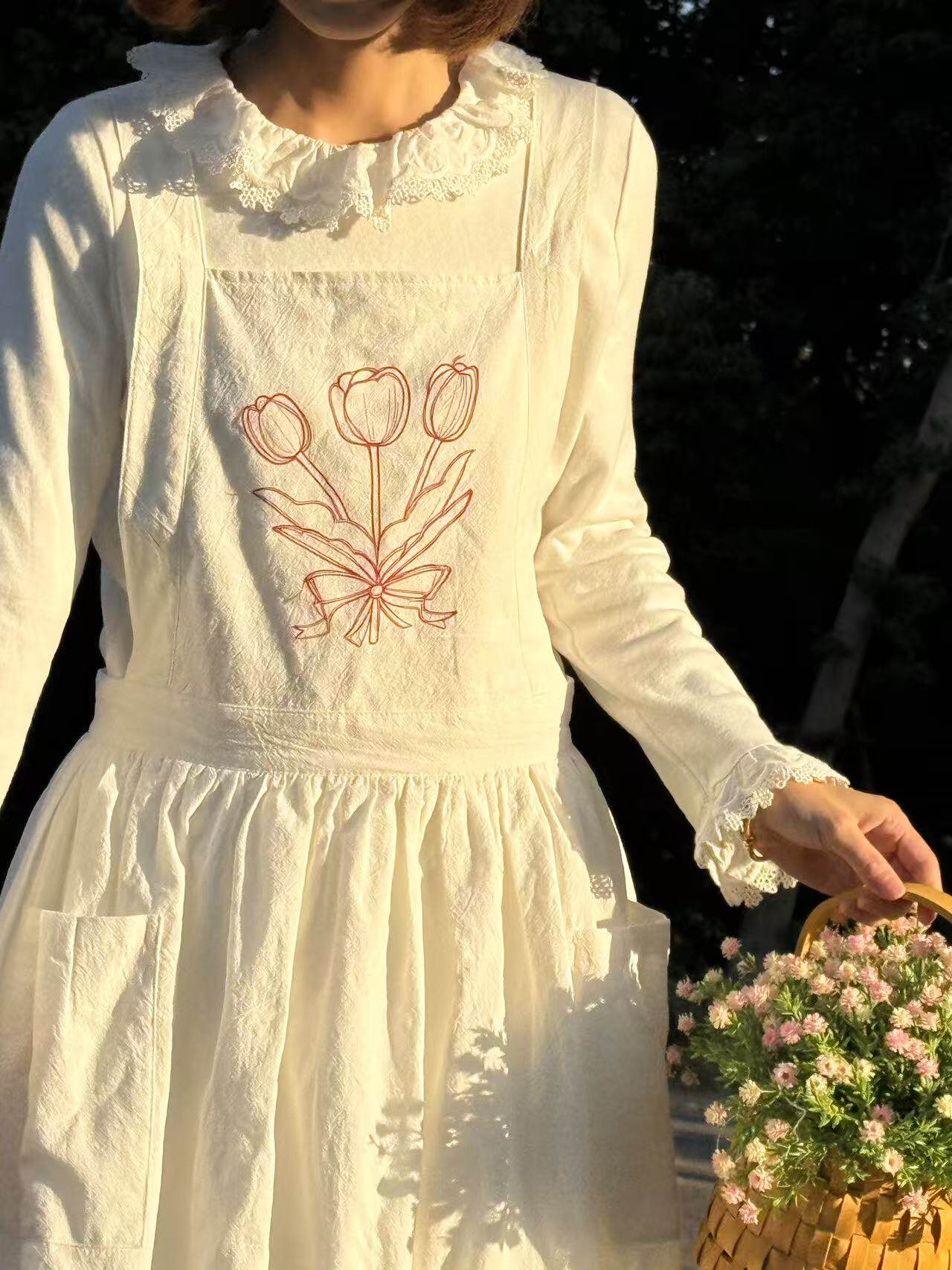 French Country Cover-Up Apron, Floral Forest Print Workwear Skirt