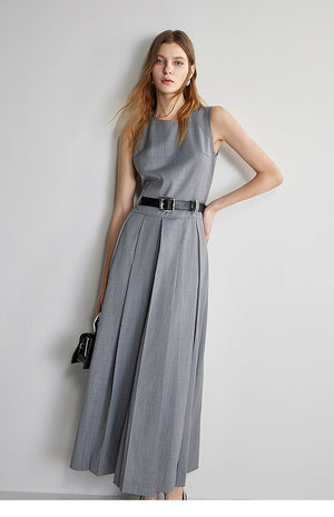 Minimalist sleeveless midi dress