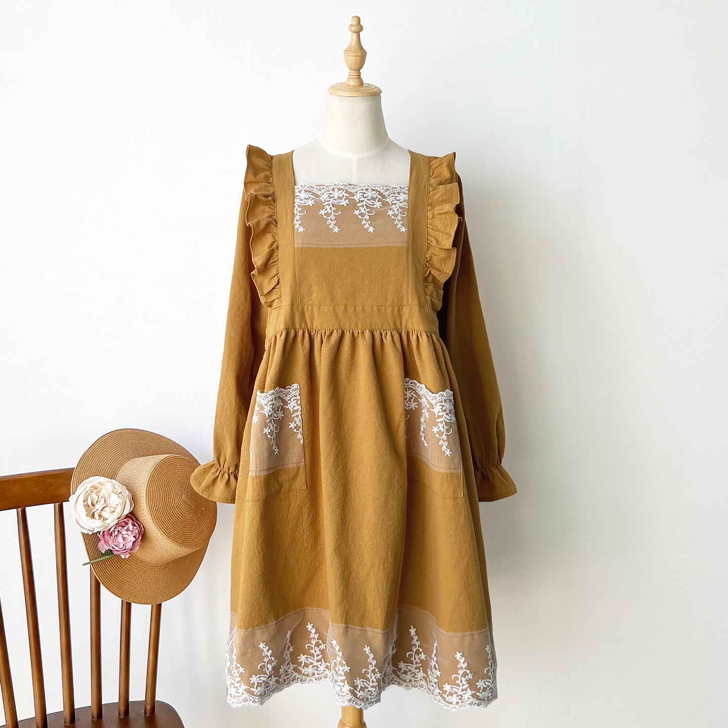 French Princess-Style Cotton Apron, Cute Cottagecore Kitchen Workwear