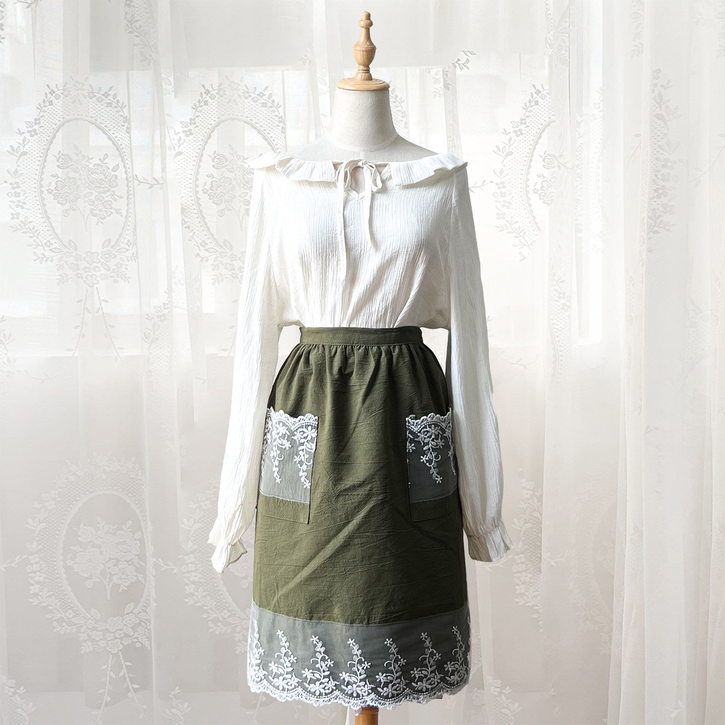 French Princess-Style Cotton Apron, Cute Cottagecore Kitchen Workwear