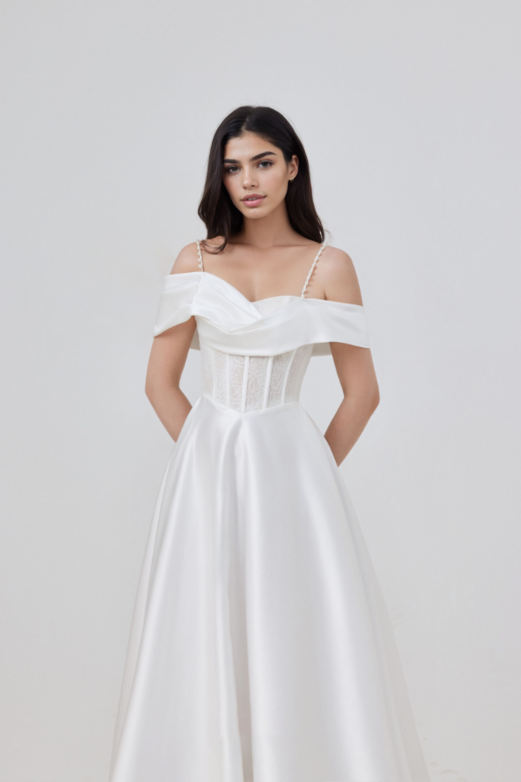 Strapless lace corset dress adorned with pearl beading