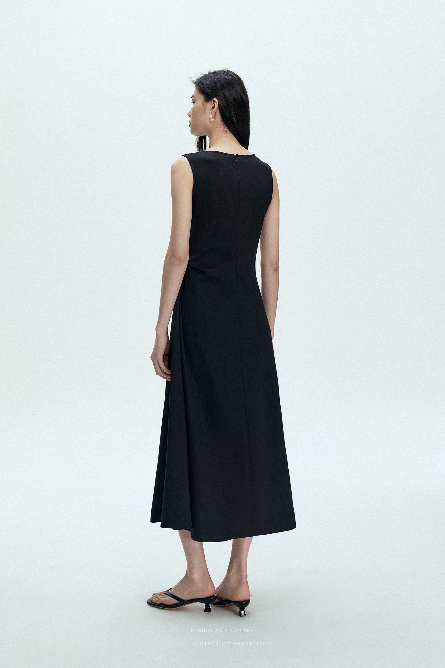 inspired sleeveless boat neck dress