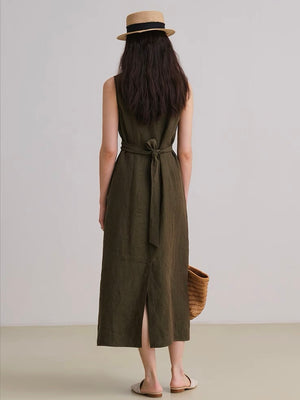 Back slit detail of sleeveless linen midi dress for relaxed movement