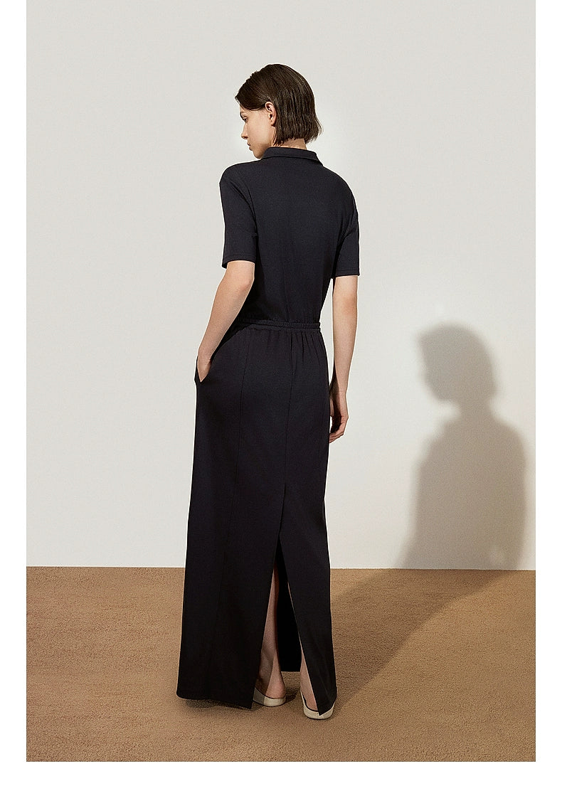 Chic everyday dress in soft fabric with defined waist