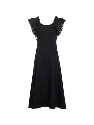  Ruffled sleeve close-up on stylish black midi