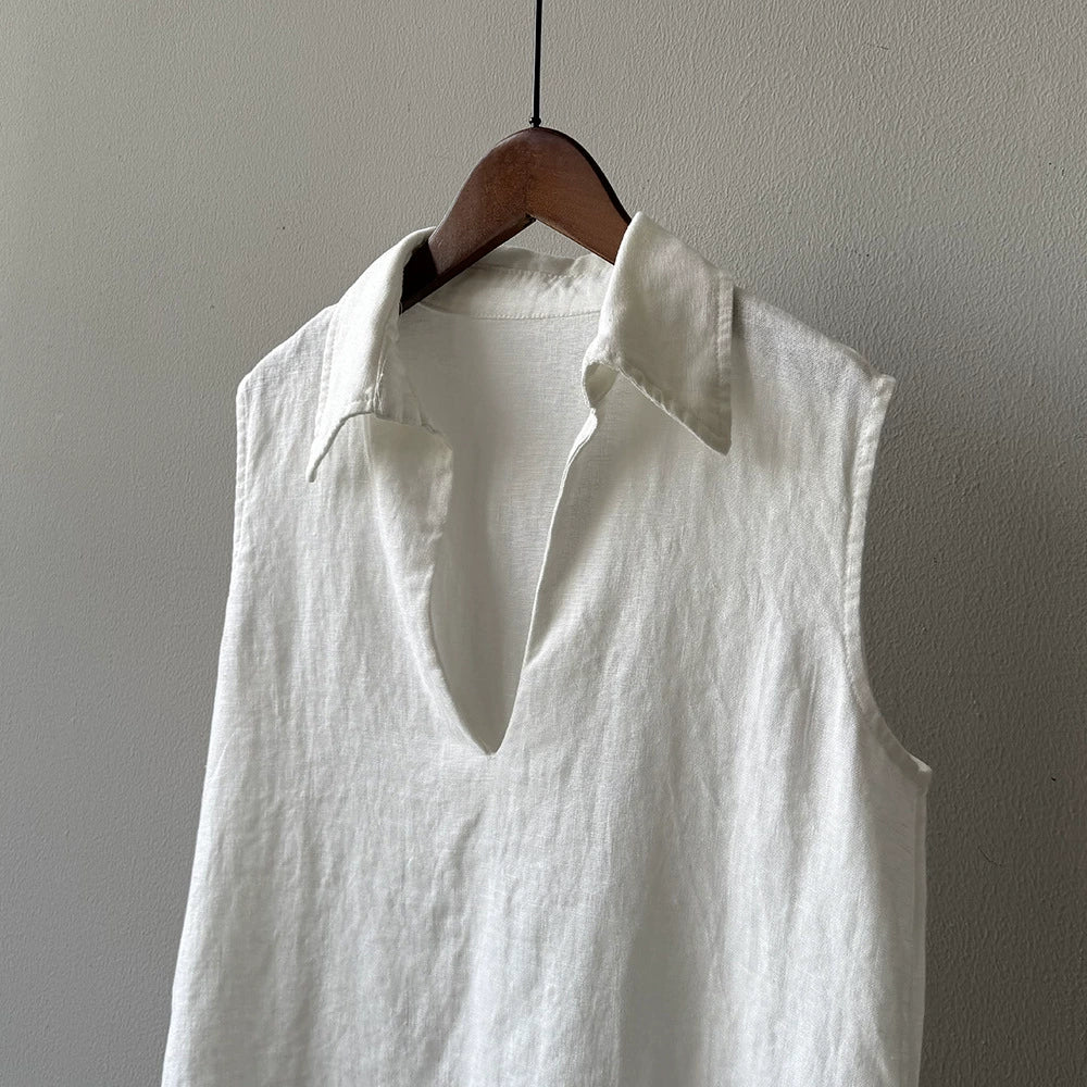 Elegant resort-ready outfit for warm weather