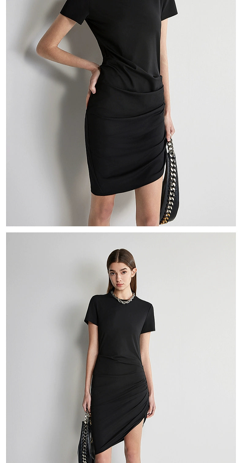 Minimalist little black dress