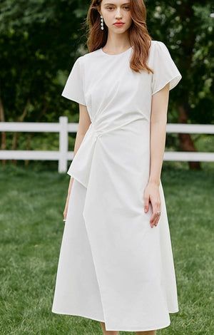 Flutter sleeve detail in soft cotton fabric