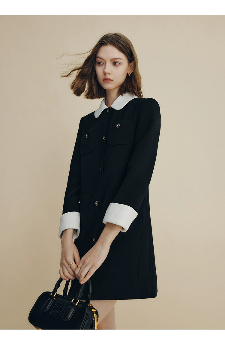 Contrast collar mini dress with pocket detail
