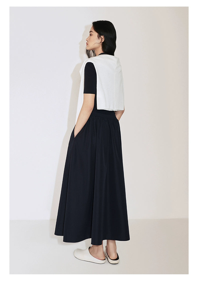 Stylish two-piece cotton blend set for women