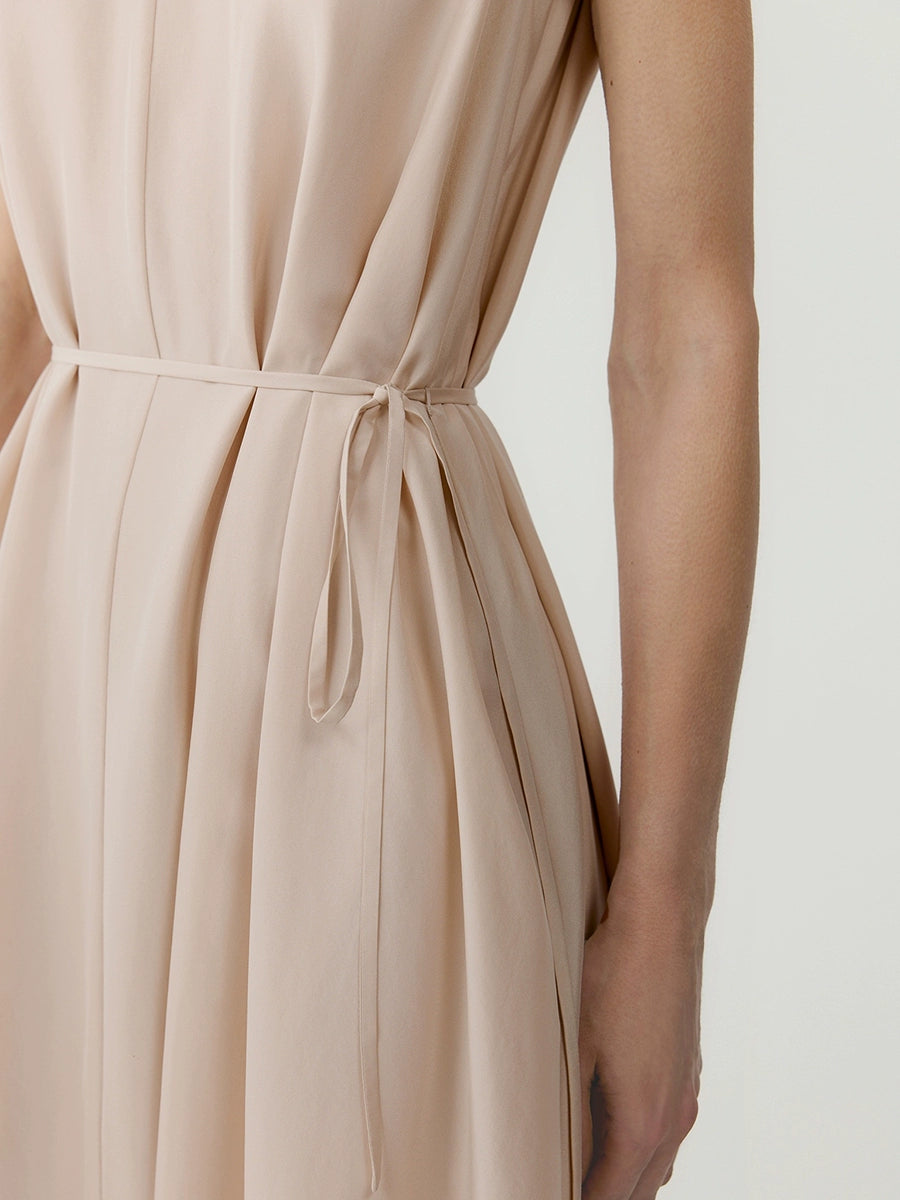 Lightweight V-neck linen midi dress