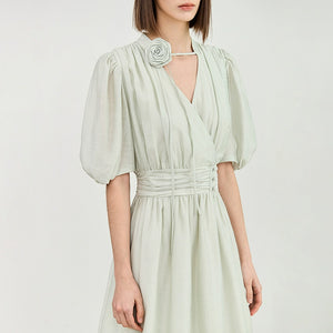 Romantic choker neck maxi with vintage silhouette