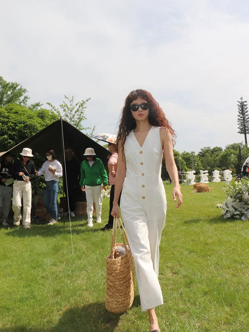 Taileroom breathable white jumpsuit with pockets