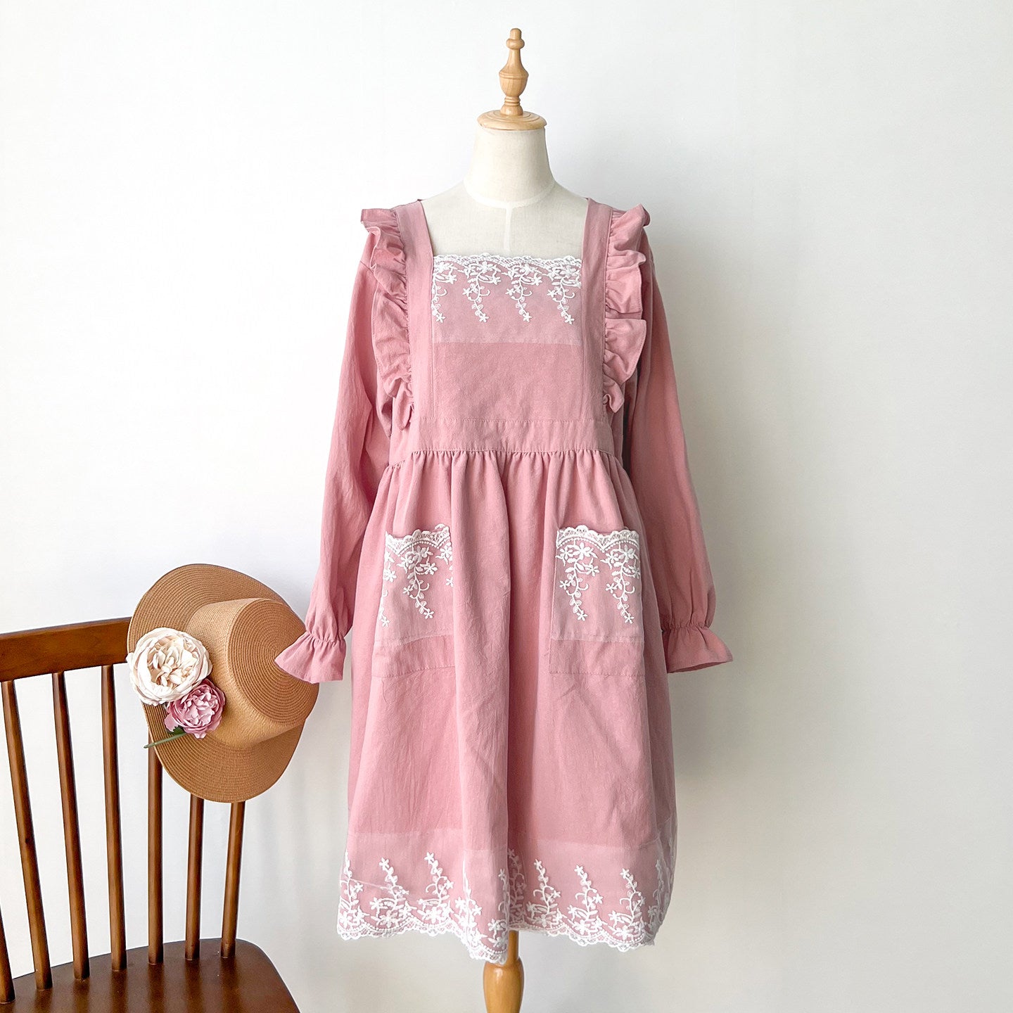 French Princess-Style Cotton Apron, Cute Cottagecore Kitchen Workwear