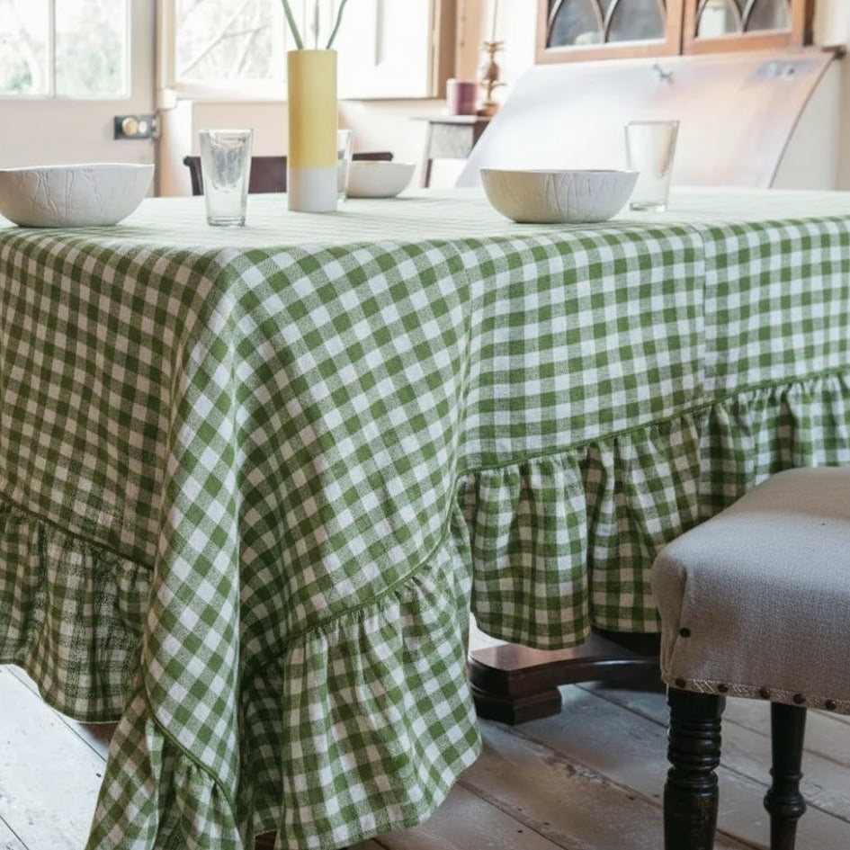 Classic Gingham Farmhouse Style Tablecloth