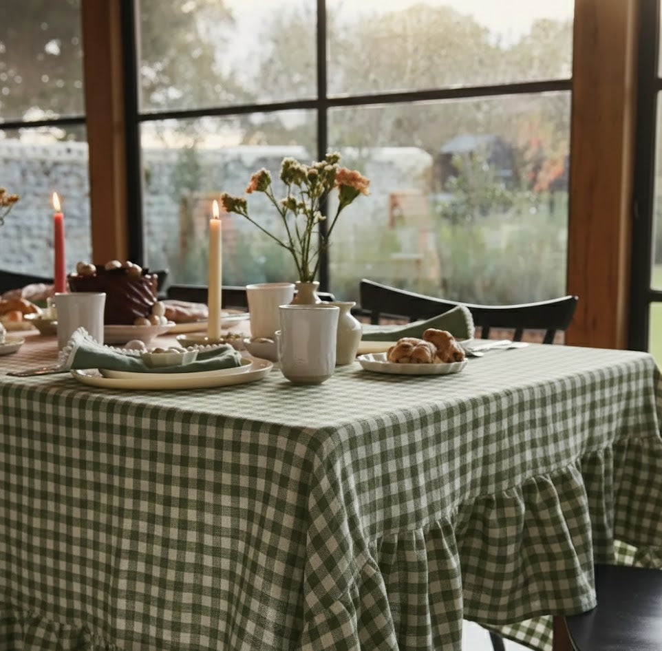 Classic Gingham Farmhouse Style Tablecloth